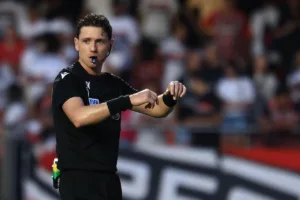 Ramon Abatti Abel favorece o Palmeiras? Veja as estatísticas do árbitro