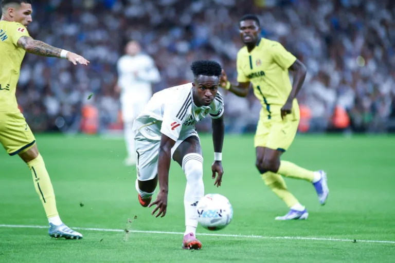 Renovação trava e Real pode vender Vinícius Júnior para Arábia Saudita por valor recorde Renovação trava e Real pode vender Vinícius Júnior para Arábia Saudita por valor recorde
