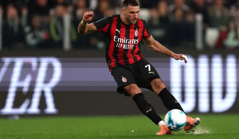 Partida do Milan na Austrália pelo Italiano causa polêmica com jogadores