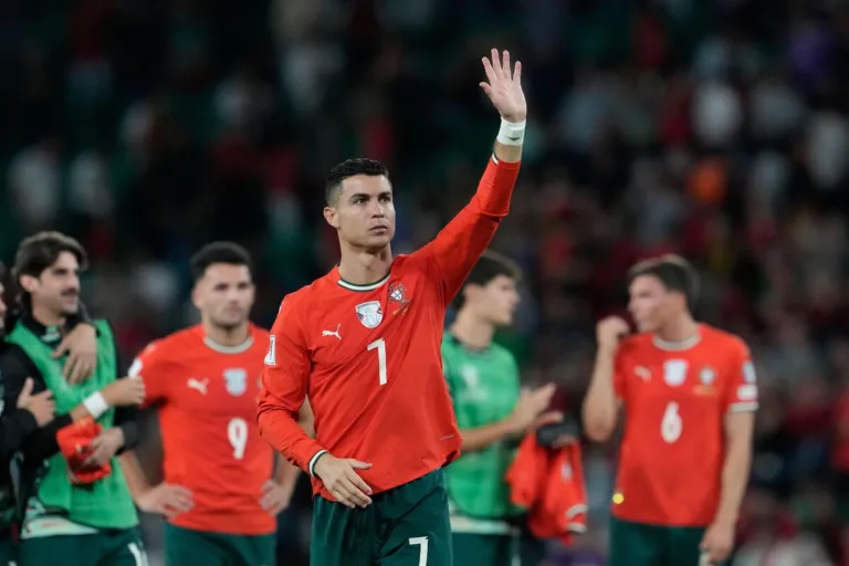 Cristiano Ronaldo se torna o maior artilheiro das Eliminatórias e fica perto do gol 1000 Cristiano Ronaldo se torna o maior artilheiro das Eliminatórias e fica perto do gol 1000