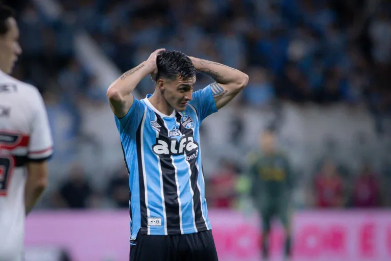 Trio de R$ 70 milhões do Grêmio soma 80 jogos sem fazer gol