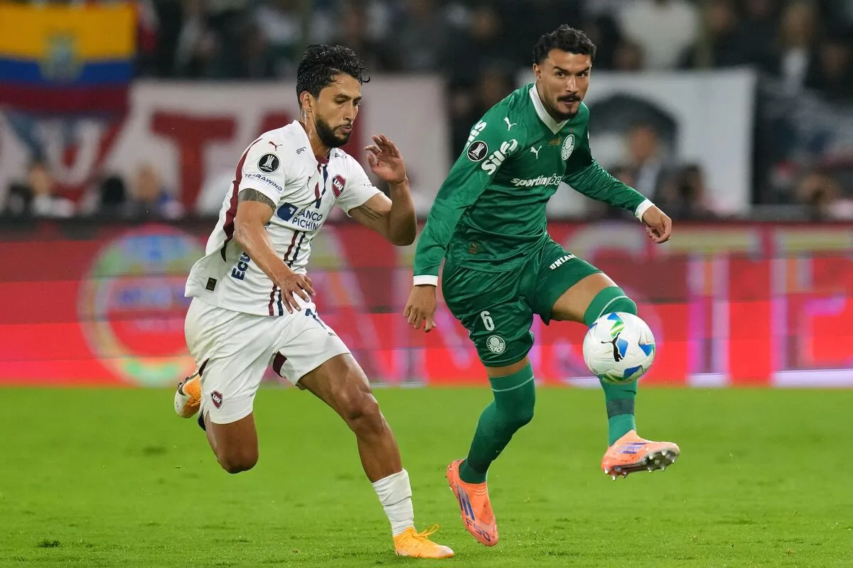 Libertadores: odds indicam Flamengo como favorito e Palmeiras como azarão após derrota em Quito