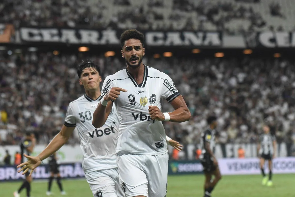 Botafogo define perfil de contratações e monitora mercado para 2026