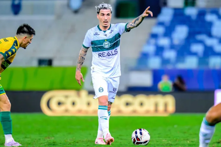 Palpite Coritiba x Athletico-PR – Série B – 19/10/2025