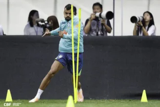 Fabrício Bruno em treino da Seleção Brasileira