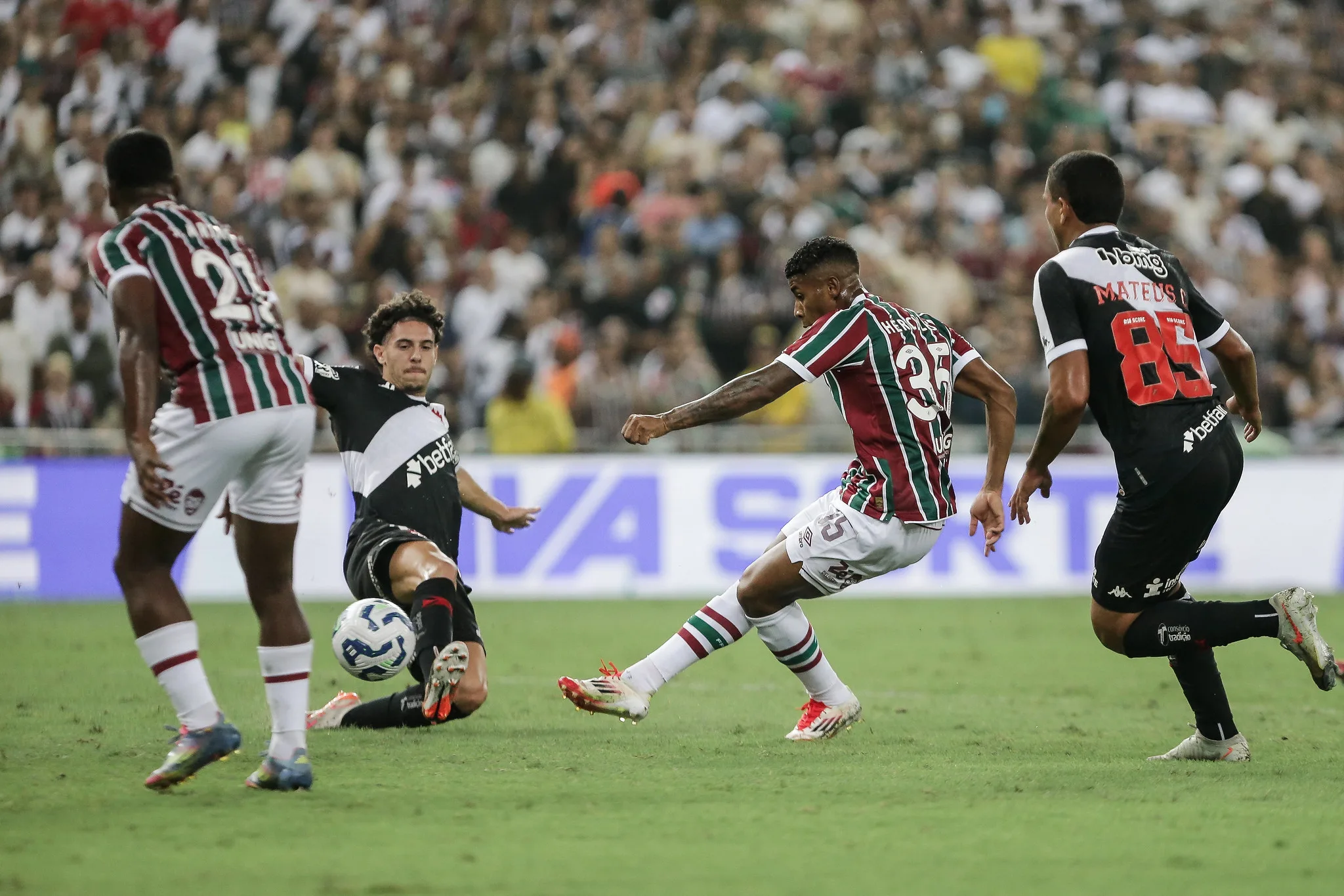 Vasco x Fluminense: veja onde assistir, prováveis escalações e mais