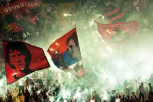 Futebol na TV hoje: quarta-feira (29) tem semi de Libertadores, Brasileirão e mais