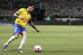 Gustavo Gómez em jogo pelo Palmeiras