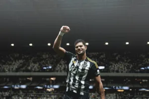 Hulk desabafa sobre situação no Atlético-MG e revela reunião com Jorge Sampoli