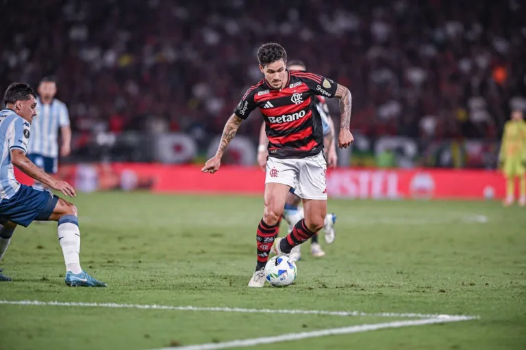 Flamengo estipula data para retorno de Pedro