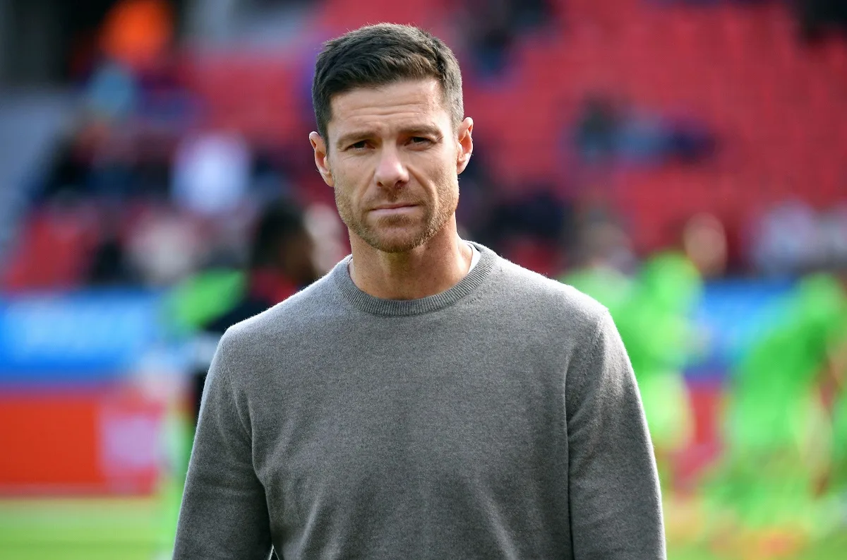 Real Madrid sonha com velho conhecido para suceder Xabi Alonso; Florentino aprova