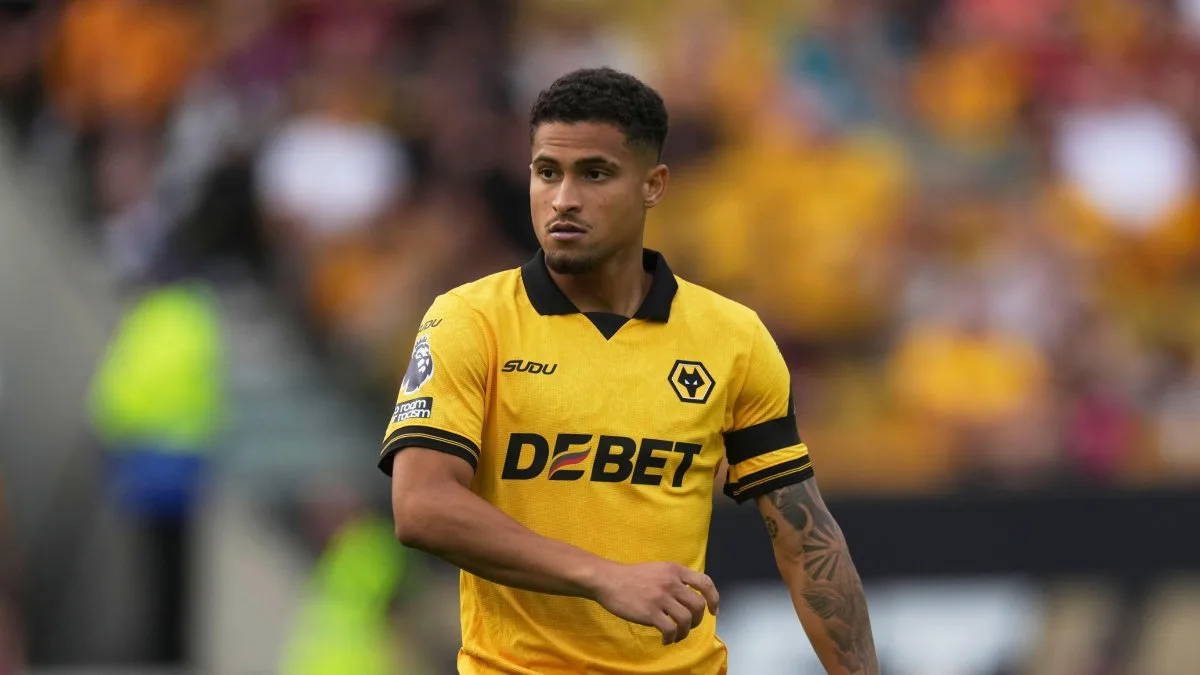 Manchester United mira João Gomes, e Flamengo acompanha negociação de perto