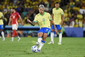 Futebol na TV hoje: sábado (15) tem Seleção, clássico paulista e mais; veja onde assistir
