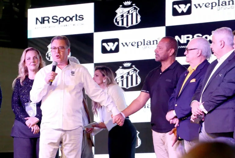 Empresa de Neymar compra a marca do Rei Pelé; veja os valores envolvidos