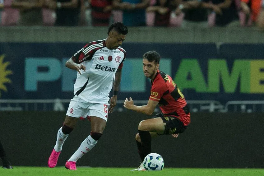 Livre de suspensão, Bruno Henrique projeta o futuro e desabafa:  ‘Vi muita raiva e ódio’