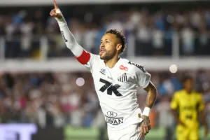 Neymar faz testes e pode jogar no sacrifício na reta final do Campeonato Brasileiro