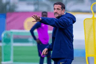 Juliano Belletti em treino do Barcelona B