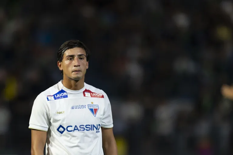 Palpite Fortaleza x Atlético-MG – Brasileirão – 30/11/2025