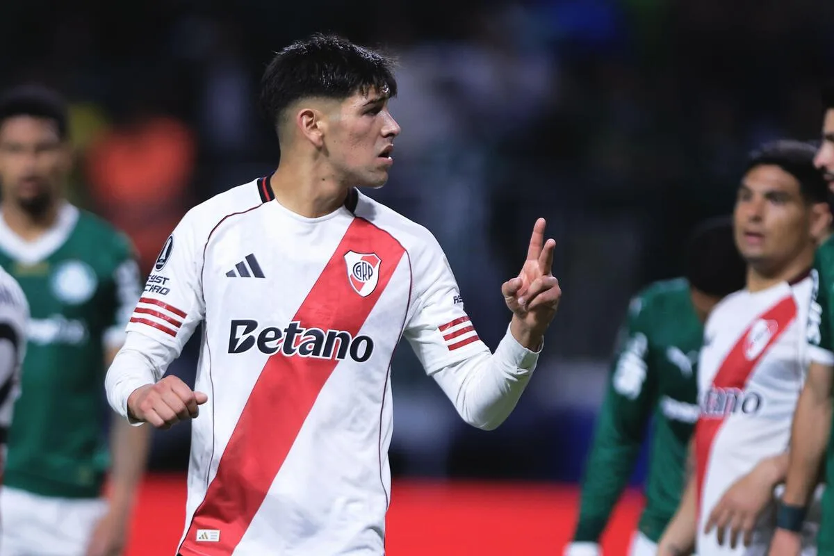 Flamengo mira zagueiro do River Plate para 2026