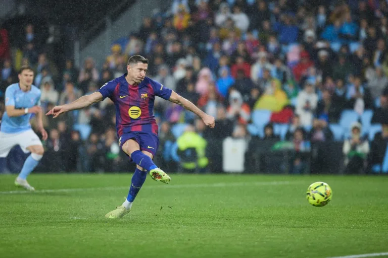 Milan quer Lewandowski, mas Barcelona impõe condição