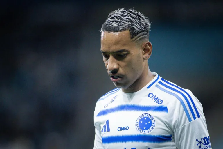 Matheus Pereira pode assinar com outro clube em janeiro e deixar Cruzeiro de graça