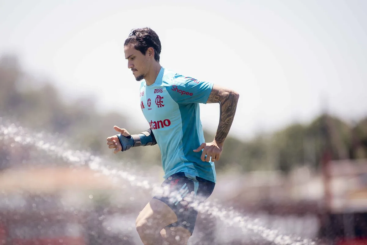 Pedro evolui, treina com grupo, e Flamengo está otimista com presença em final