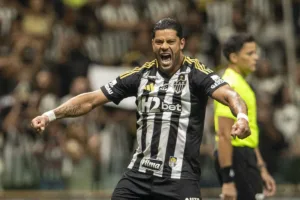 Fluminense negocia com dupla de ídolos do Atlético-MG