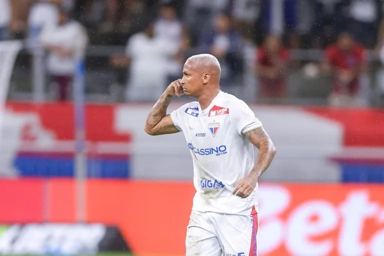 Palpite RB Bragantino x Fortaleza – Brasileirão – 26/11/2025