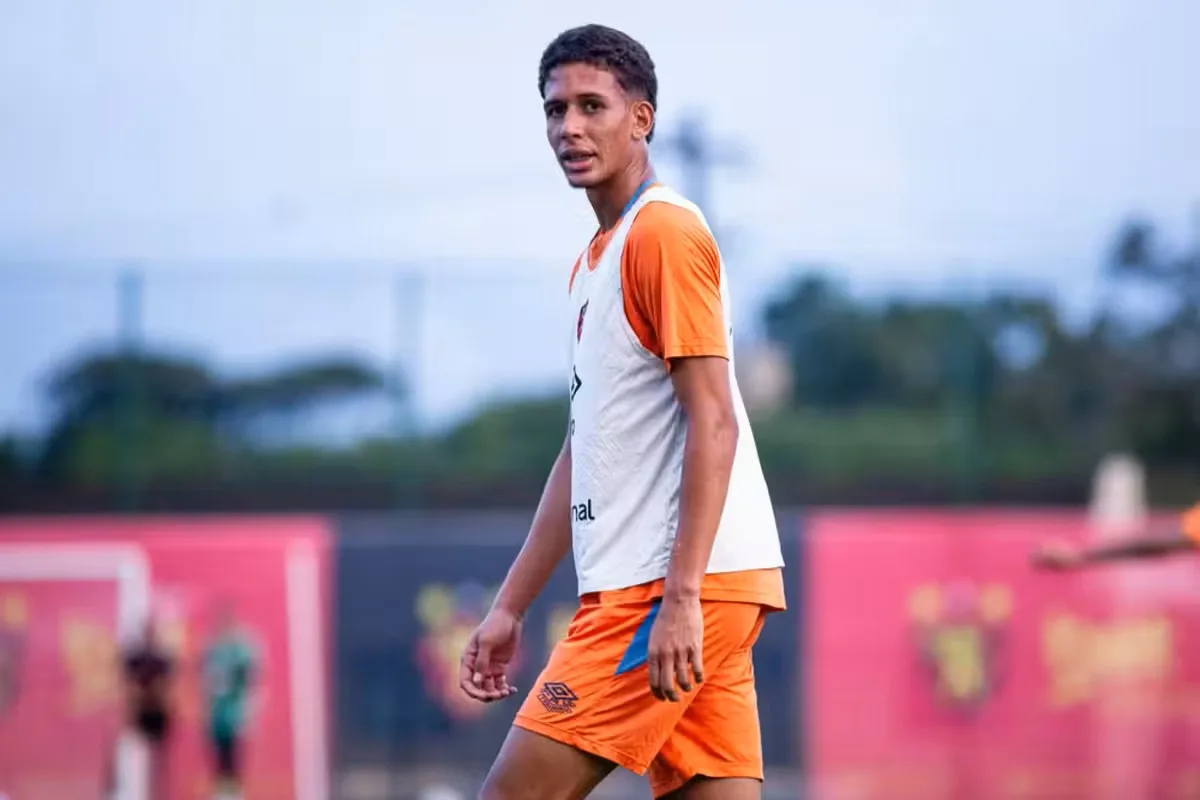 Botafogo vence concorrência e acerta primeira contratação para a próxima temporada