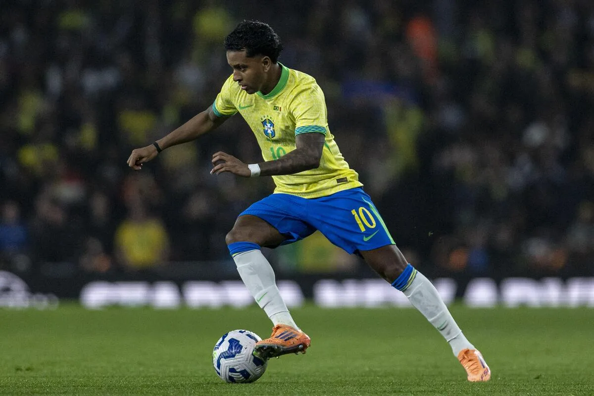 Rodrygo tem interesse de clube da Turquia e pode deixar o Real Madrid