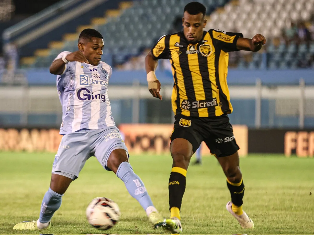 Série B tem terceiro rebaixado, e luta contra a queda pode acabar nesta rodada