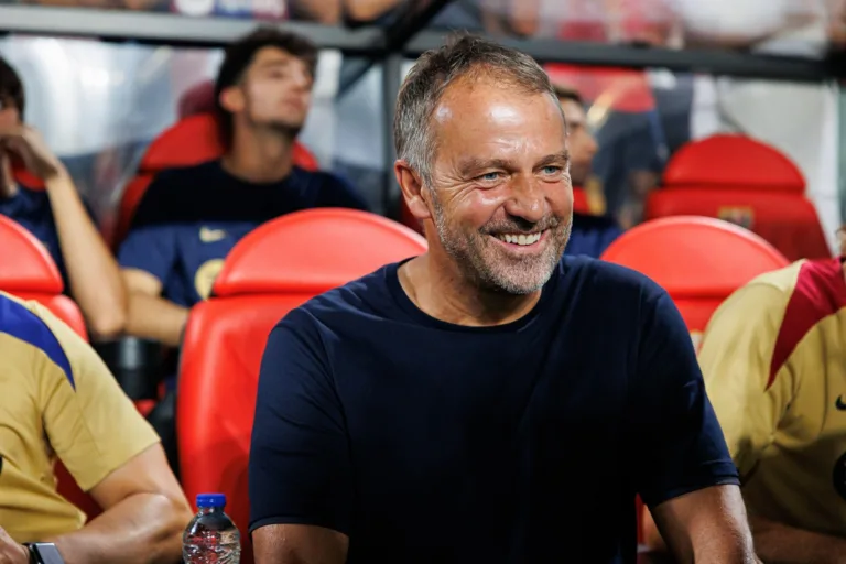 Boas notícias para o Barcelona: Flick tem reforços importantes