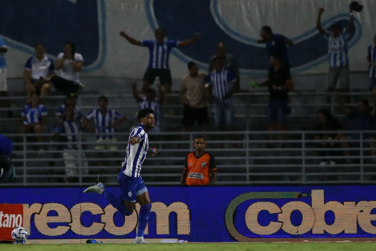 Ídolo do CSA, Tiago Marques fala sobre novo desafio em Minas e trabalho com pentacampeão