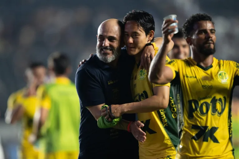 Sub-20 do Flamengo fica no empate em 3 a 3 com o Mirassol na última rodada do Brasileiro