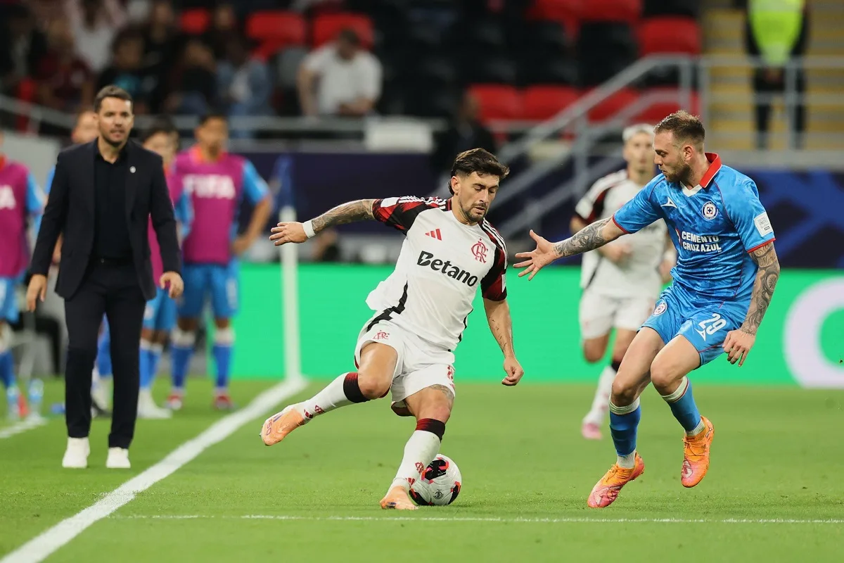 Futebol na TV hoje: sábado (13) tem Flamengo no Mundial, gigantes europeus e mais