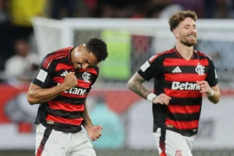 Zagueiros artilheiros do Flamengo
