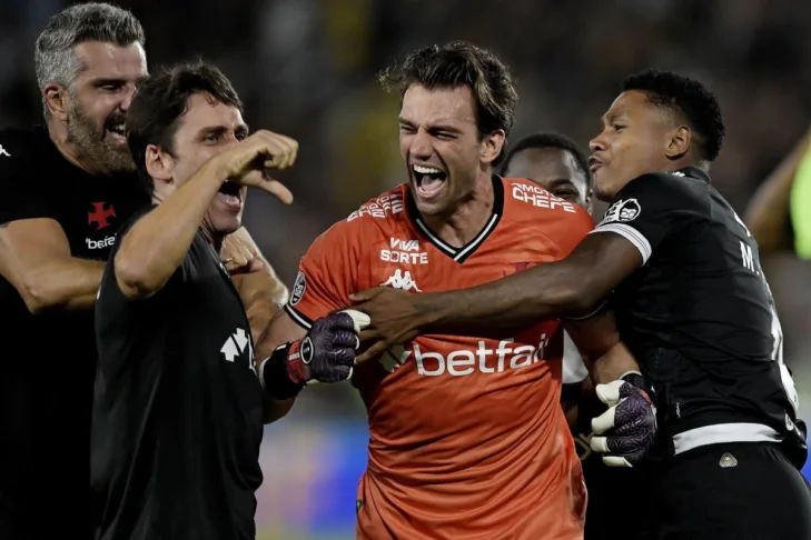 Léo Jardim, do Vasco