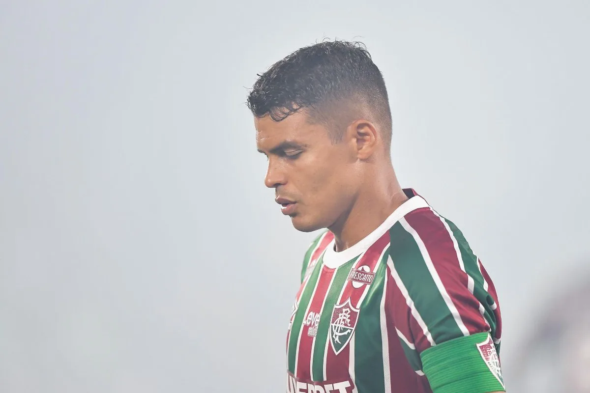Thiago Silva se despede no vestiário e deve deixar o Fluminense