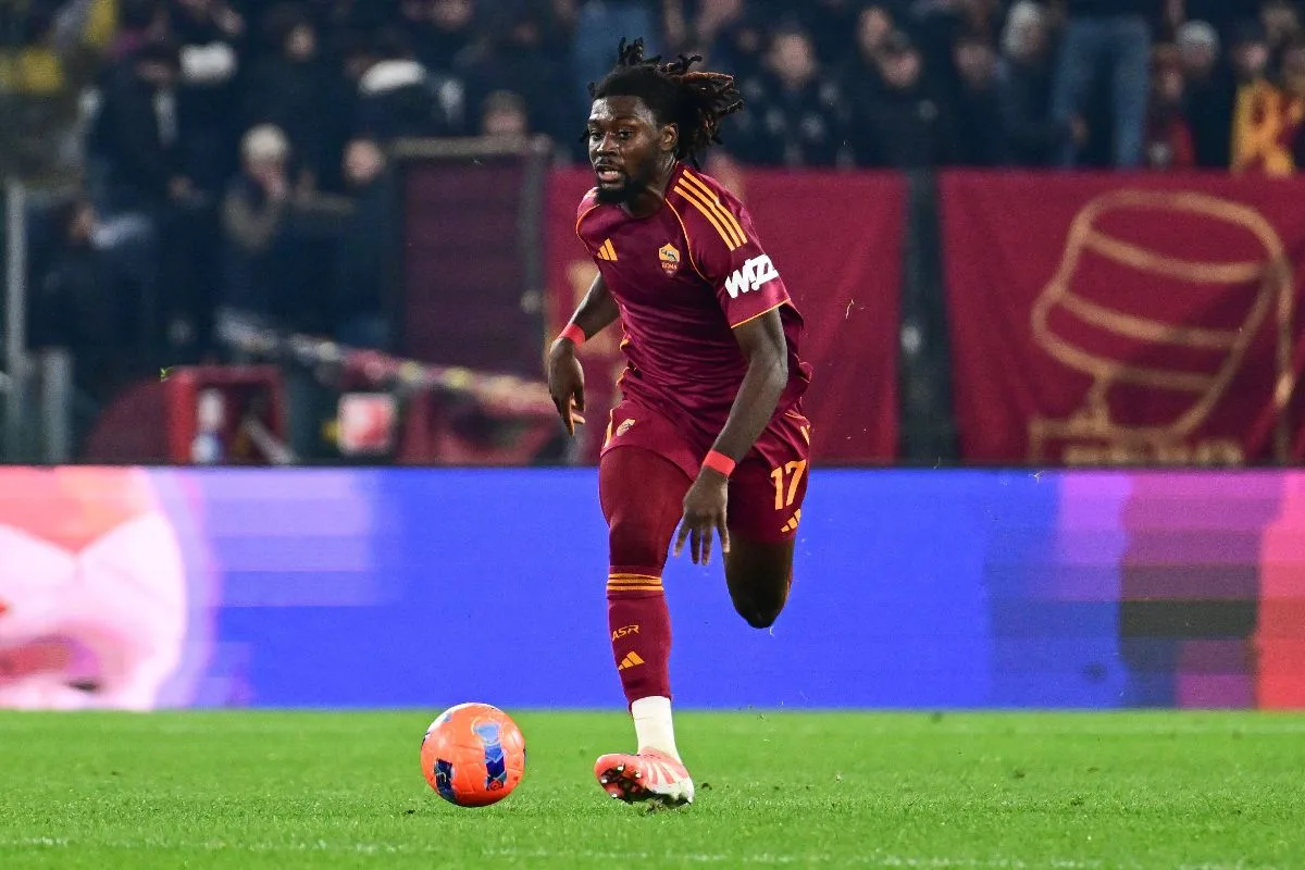 Manu Koné entra no radar do Manchester United para reformulação do elenco