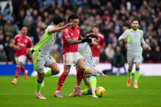 Igor Jesus contra o City