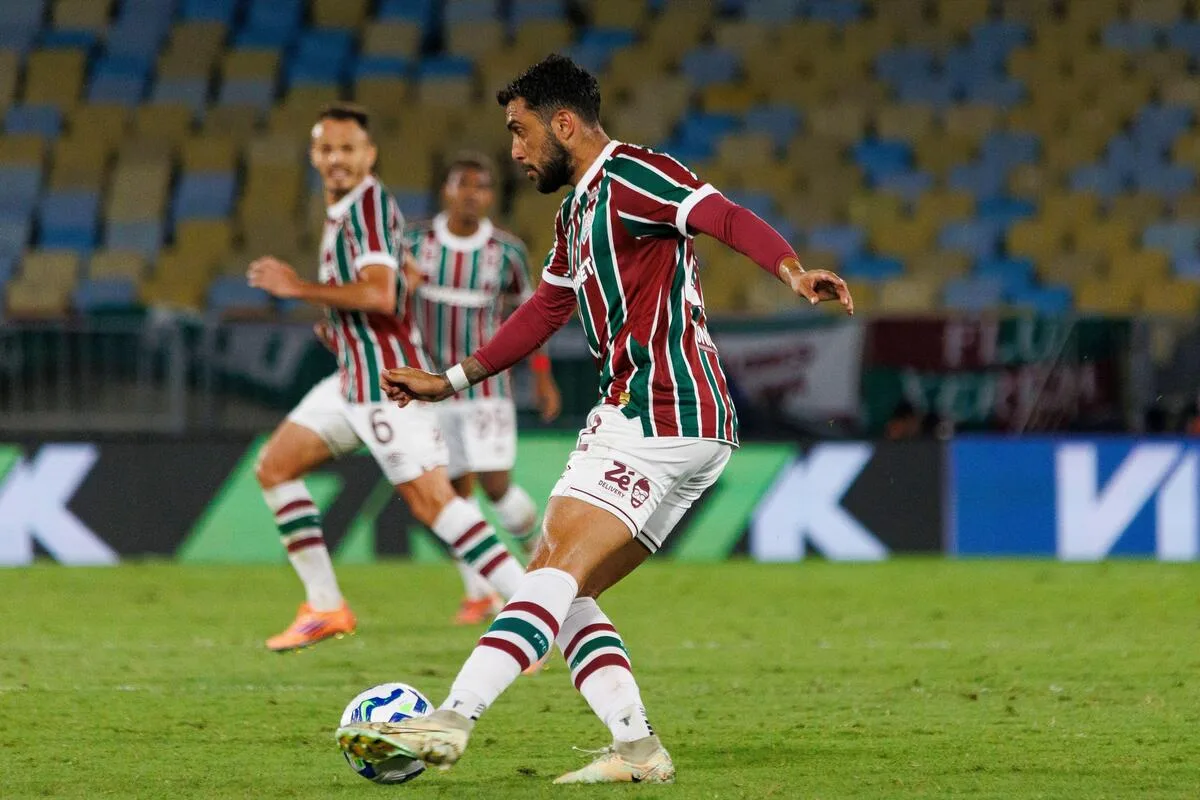 Fluminense pode perder mais um zagueiro para o futebol europeu