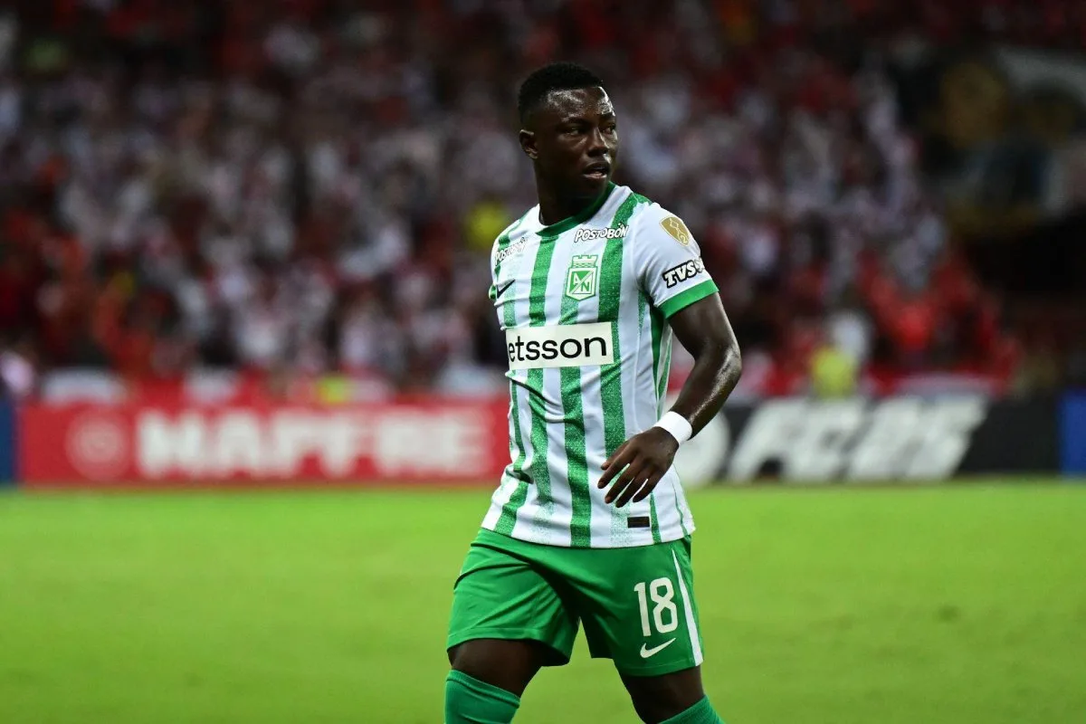 Vasco encaminha a contratação de atacante colombiano do Atlético Nacional