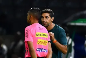Abel Ferreira faz alerta após goleada sobre o Palmeiras: ‘É um golpe duro’