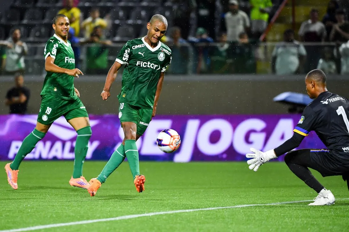 Arsenal observa promessa de R$ 625 milhões do Palmeiras na Copinha