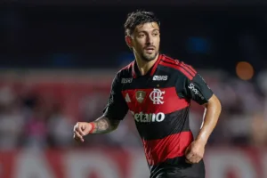 Flamengo poupa sete jogadores e vai com time misto contra o Sampaio Corrêa
