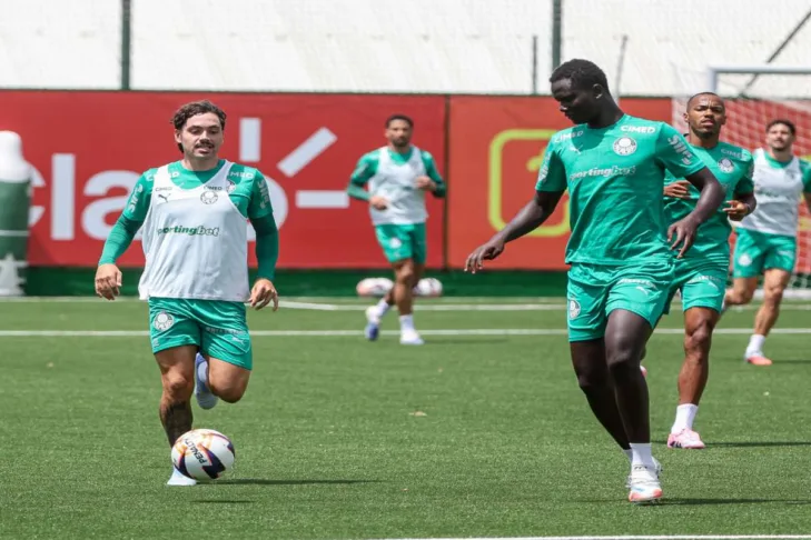 Koné em treinamento do Palmeiras
