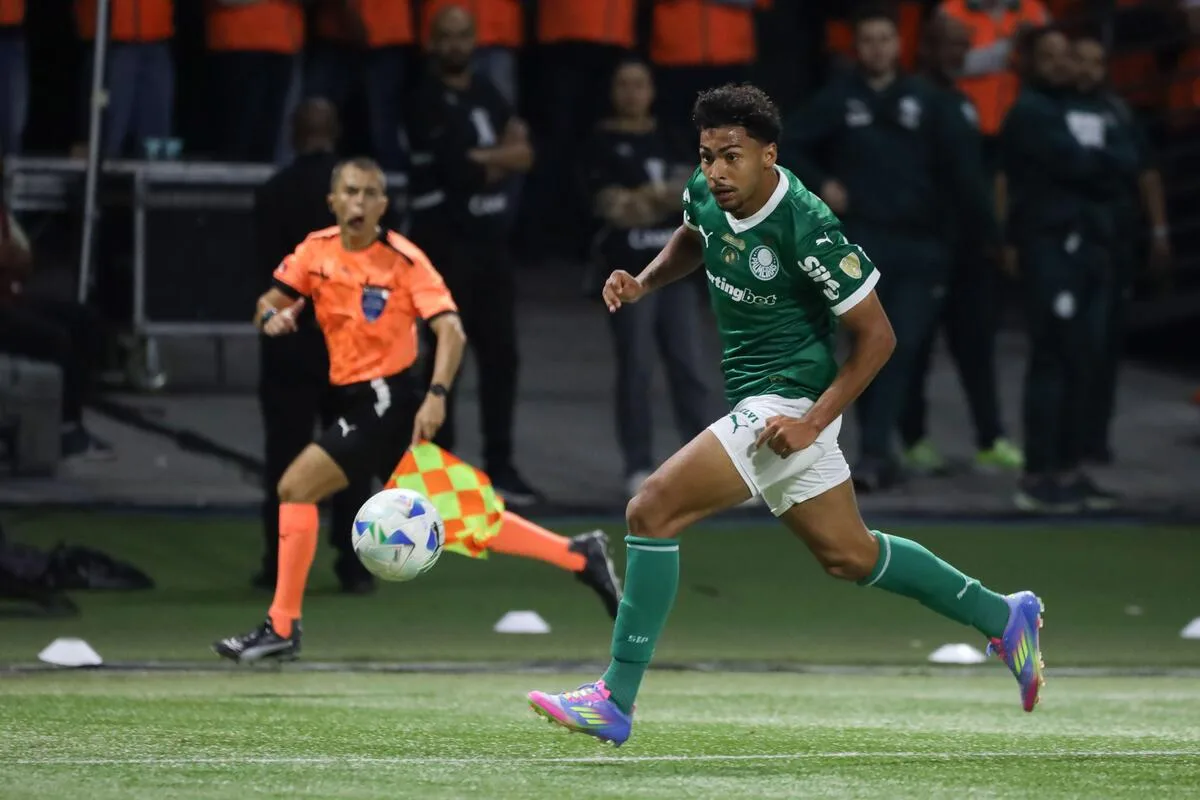 Palmeiras recebe propostas por Luighi e analisa possível venda do atacante em 2026