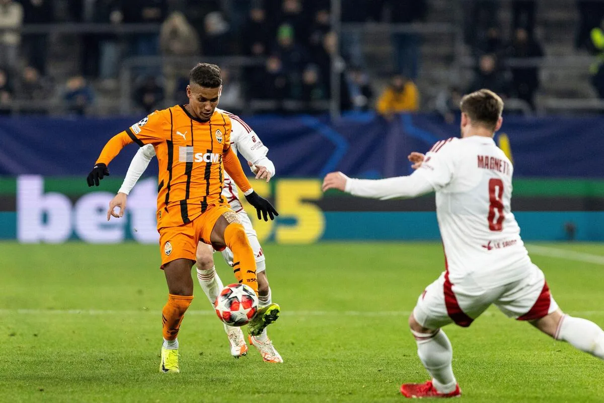 Ex-Corinthians avalia naturalização ucraniana e pode disputar repescagem da Copa do Mundo