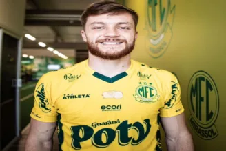 Willian Machado com a camisa do Mirassol