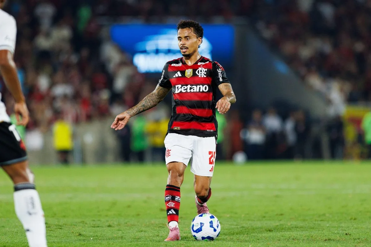 Corinthians e Flamengo selam acordo pelo empréstimo de Allan